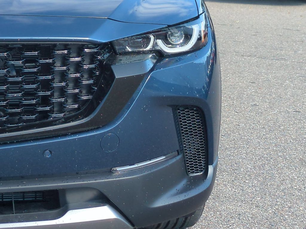 Thumbnail: 2026 Mazda CX-50 - 6