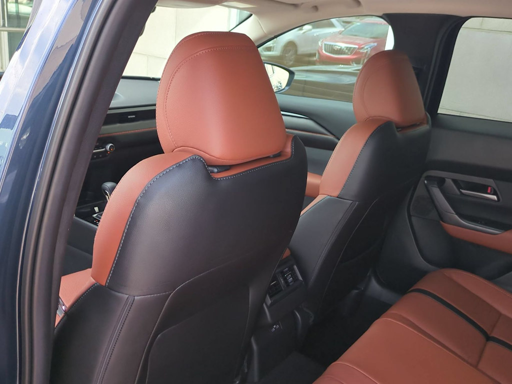 Thumbnail: 2026 Mazda CX-50 - 11