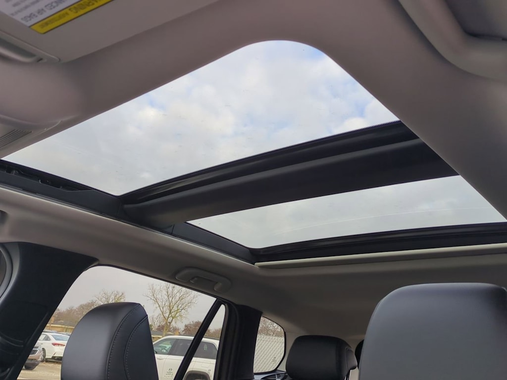 Thumbnail: 2026 Mazda CX-50 - 25