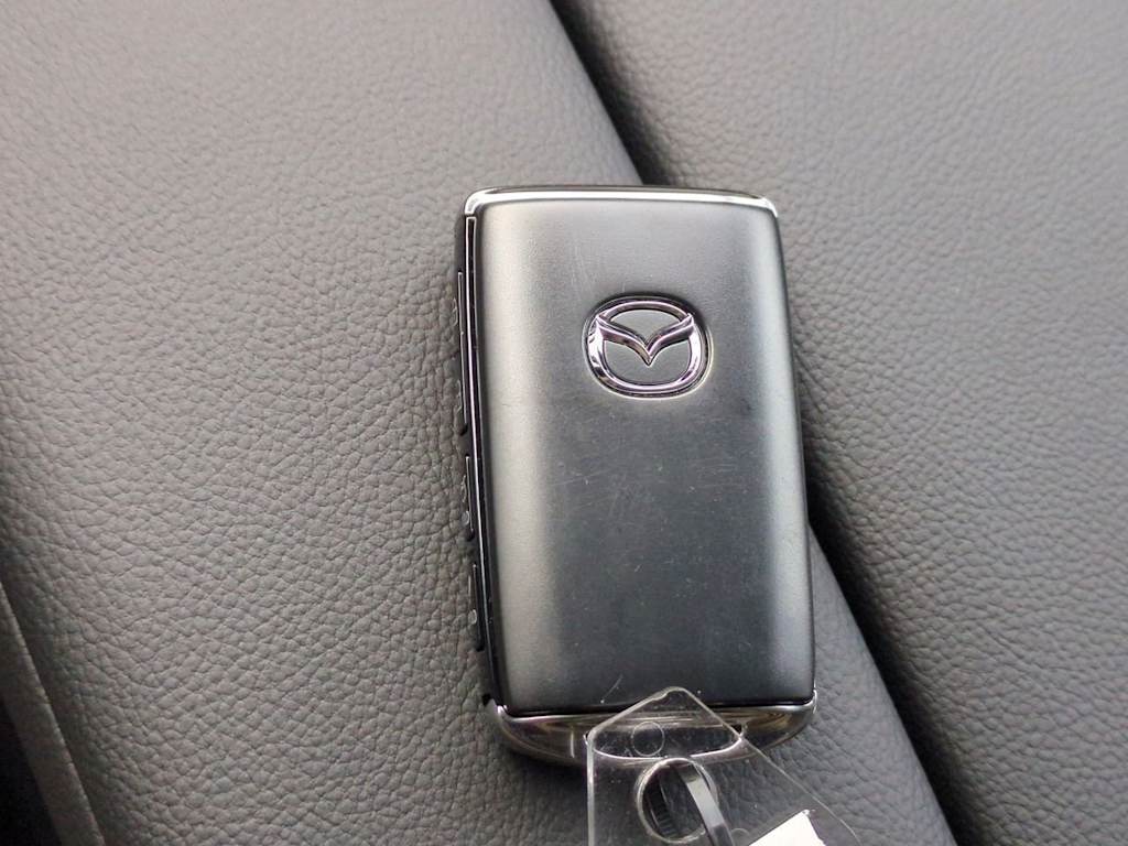 Thumbnail: 2026 Mazda CX-50 - 35