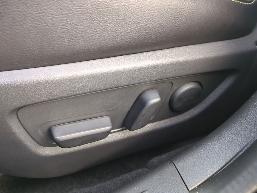 Thumbnail: 2026 Mazda CX-50 - 24