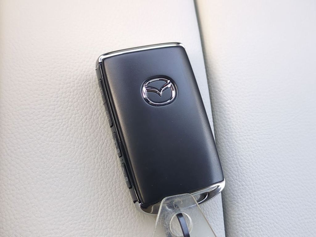 Thumbnail: 2026 Mazda CX-50 - 35