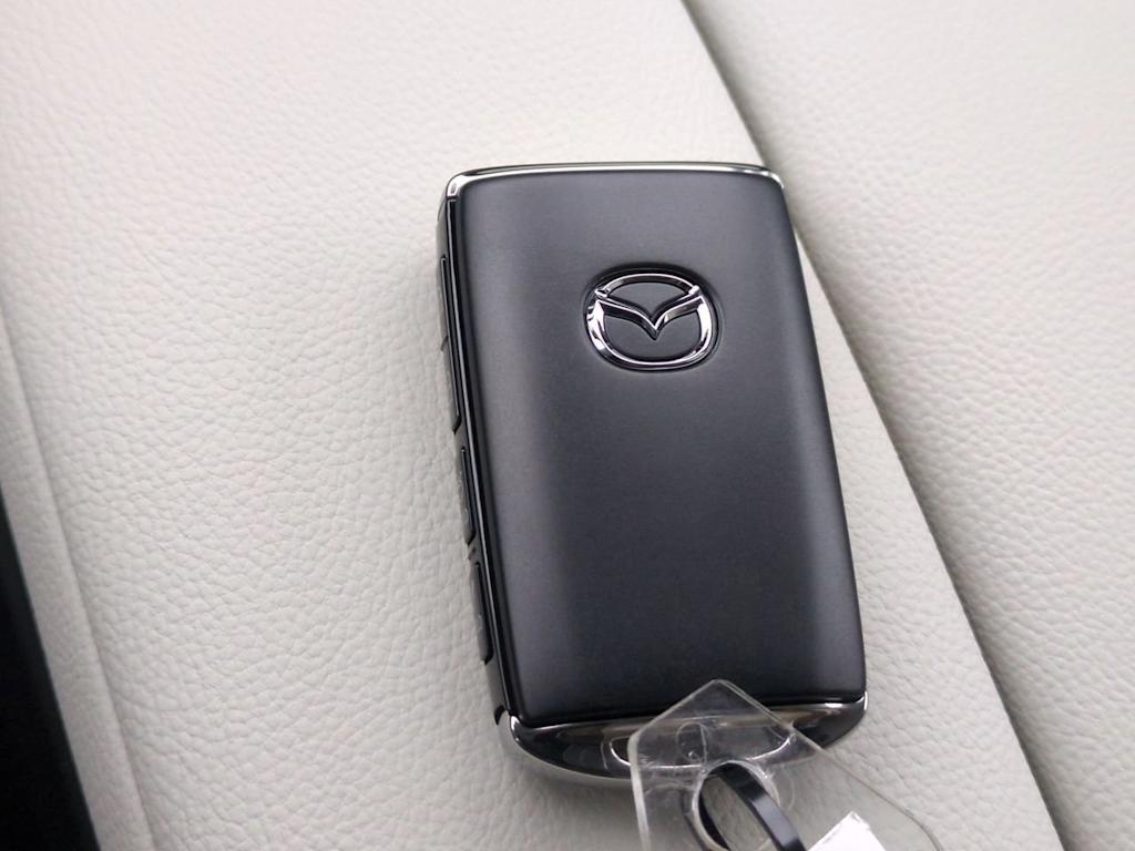 Thumbnail: 2026 Mazda CX-50 - 35