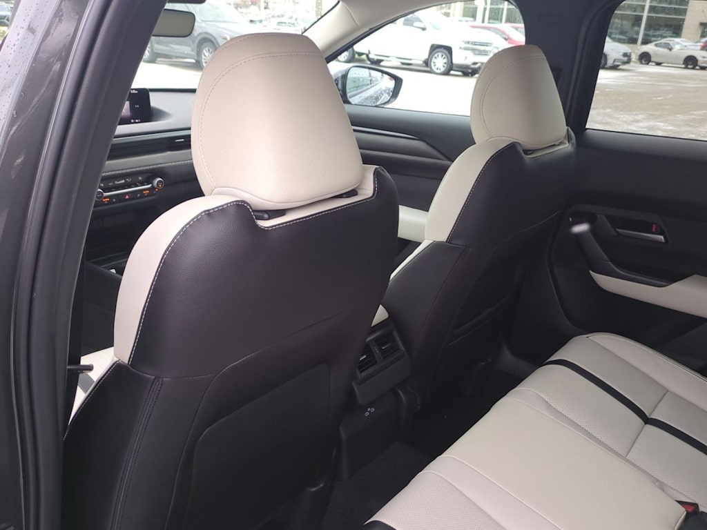 Thumbnail: 2026 Mazda CX-50 - 12