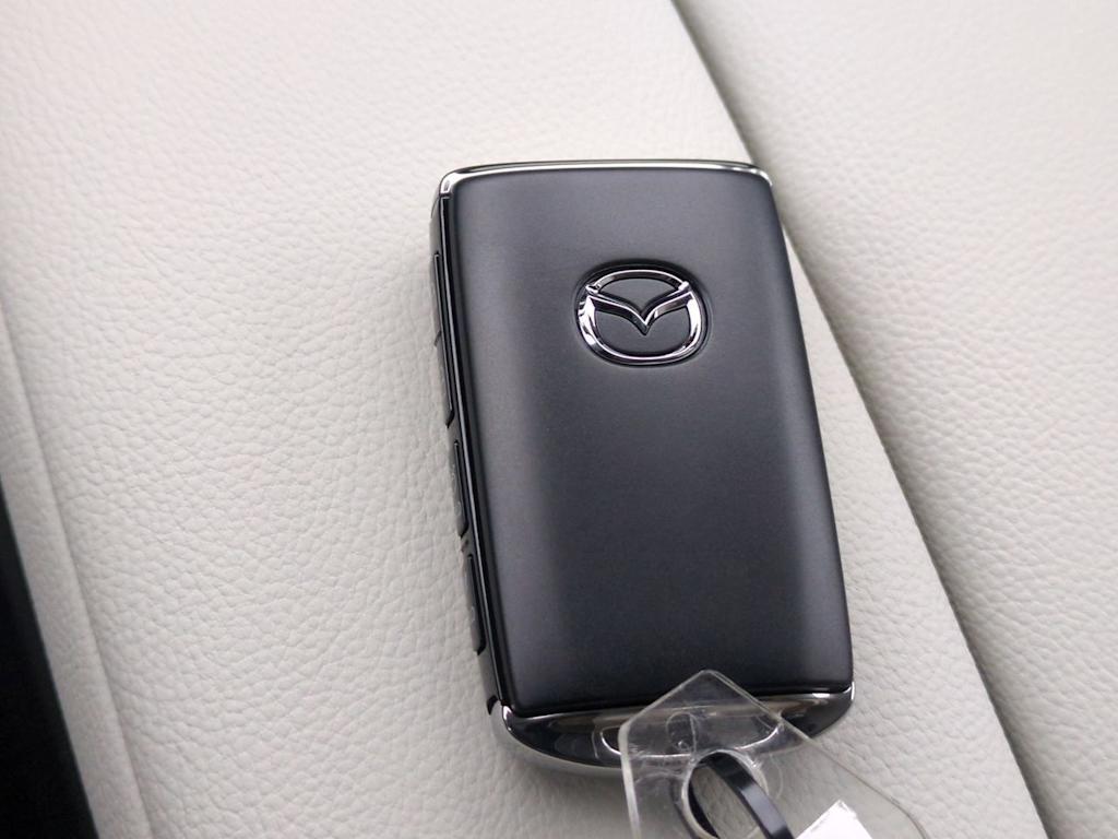 Thumbnail: 2026 Mazda CX-50 - 35