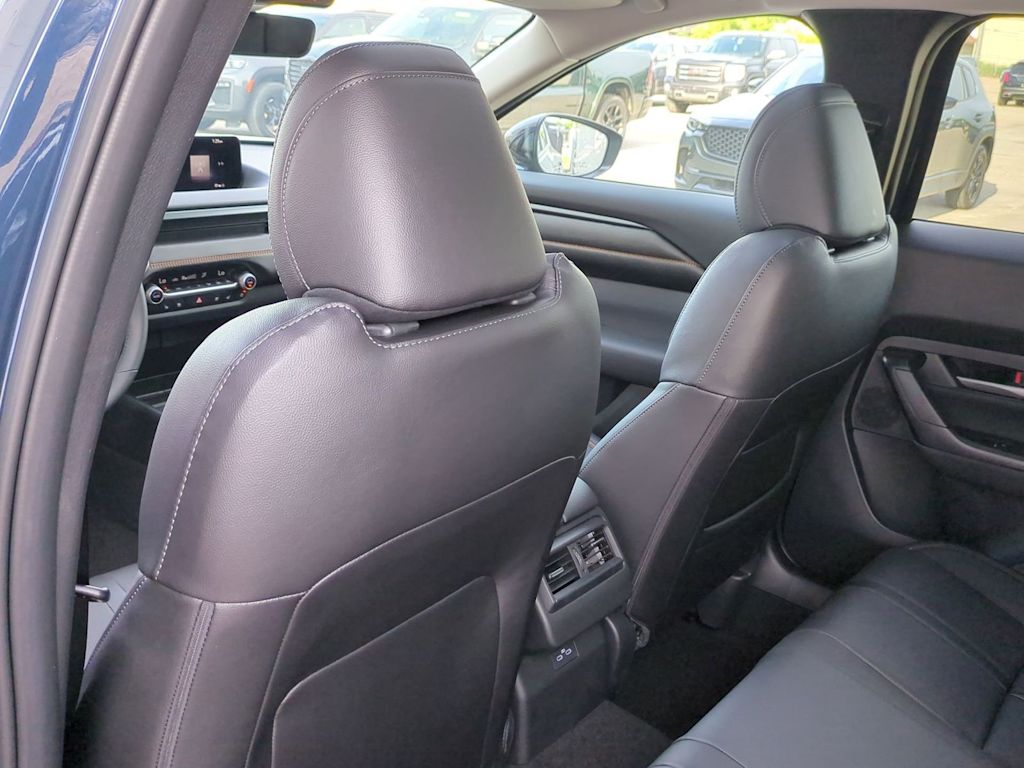 Thumbnail: 2026 Mazda CX-50 - 11