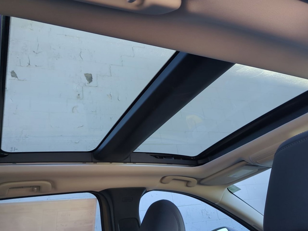 Thumbnail: 2026 Mazda CX-50 - 27