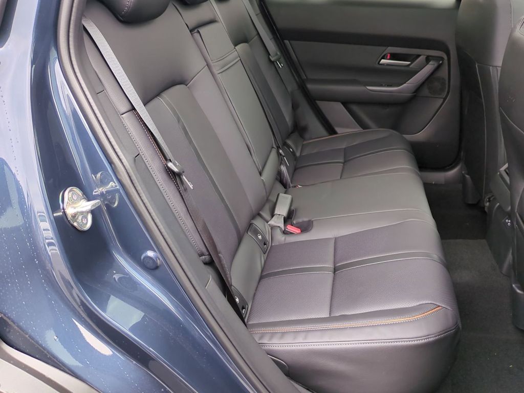 Thumbnail: 2026 Mazda CX-50 - 27