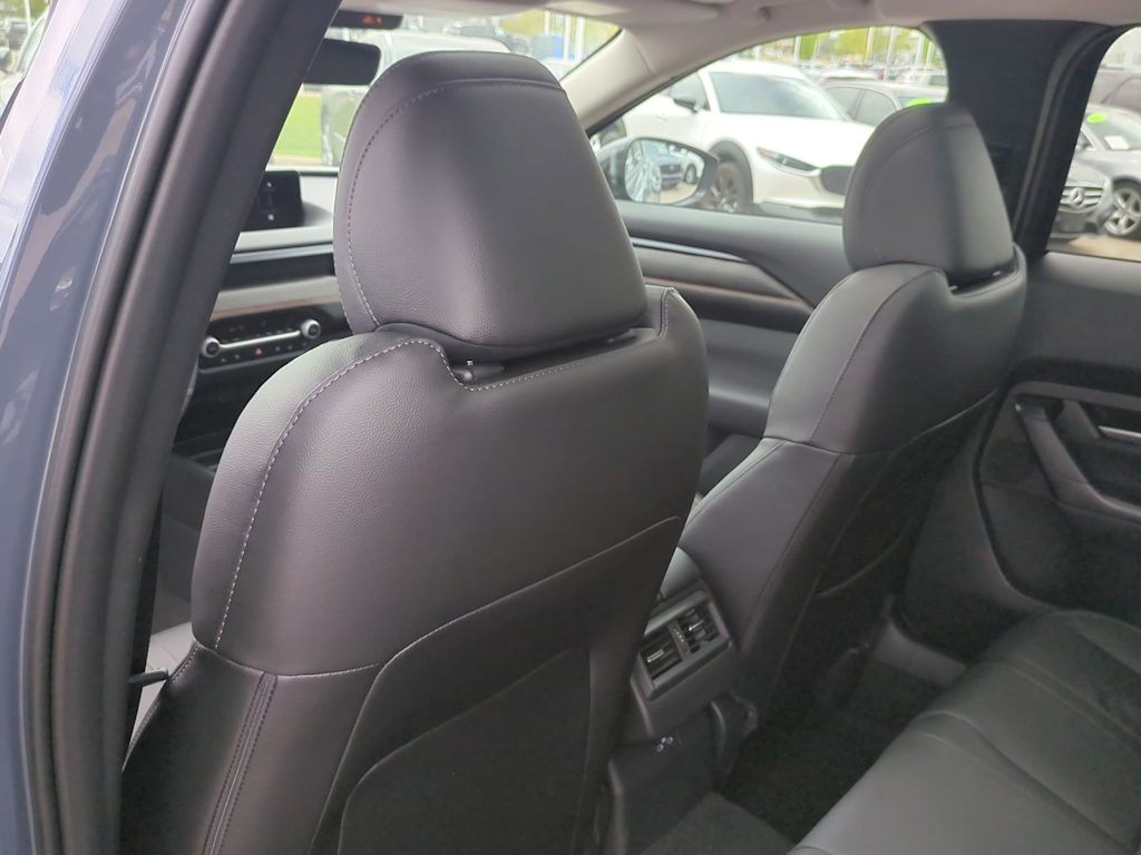 Thumbnail: 2026 Mazda CX-50 - 10