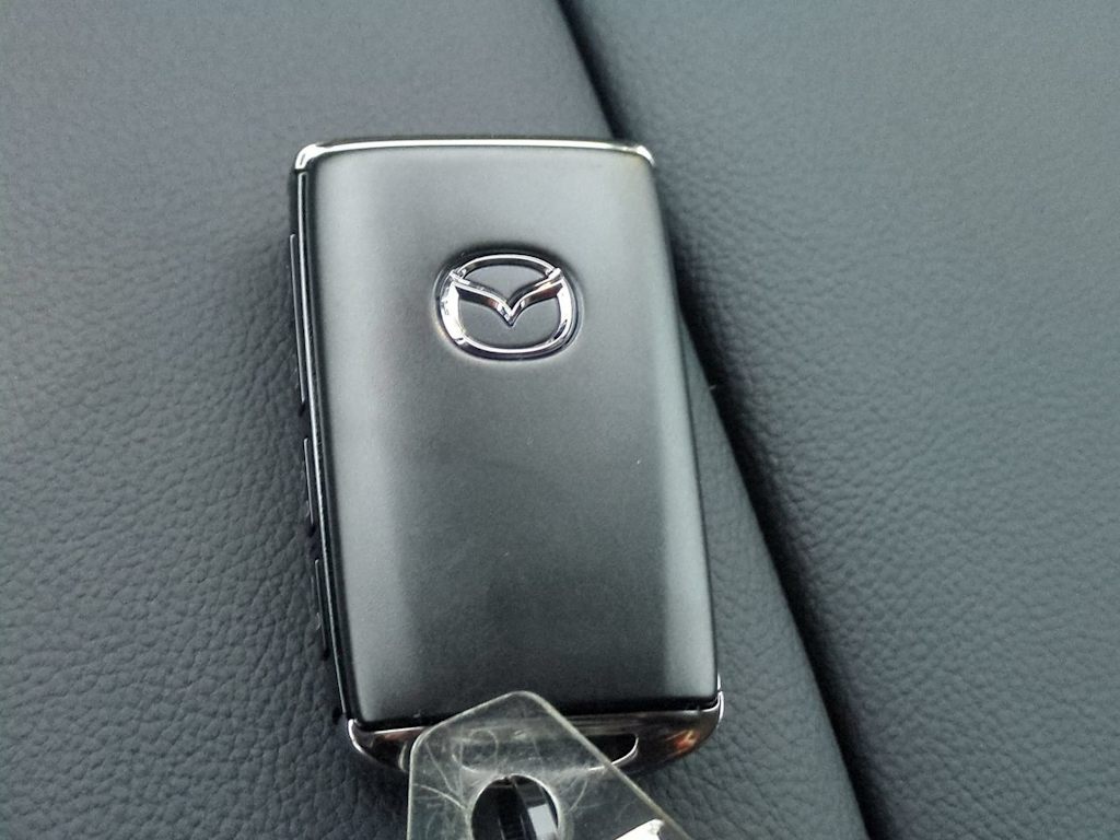 Thumbnail: 2026 Mazda CX-50 - 34