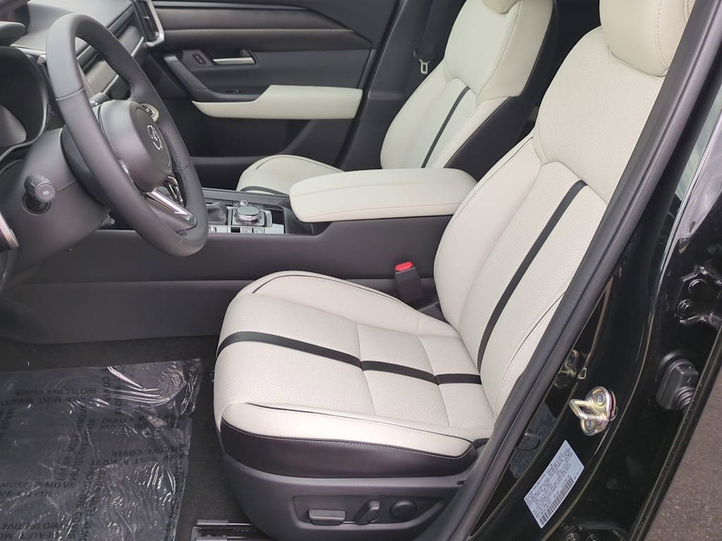 Thumbnail: 2026 Mazda CX-50 - 10