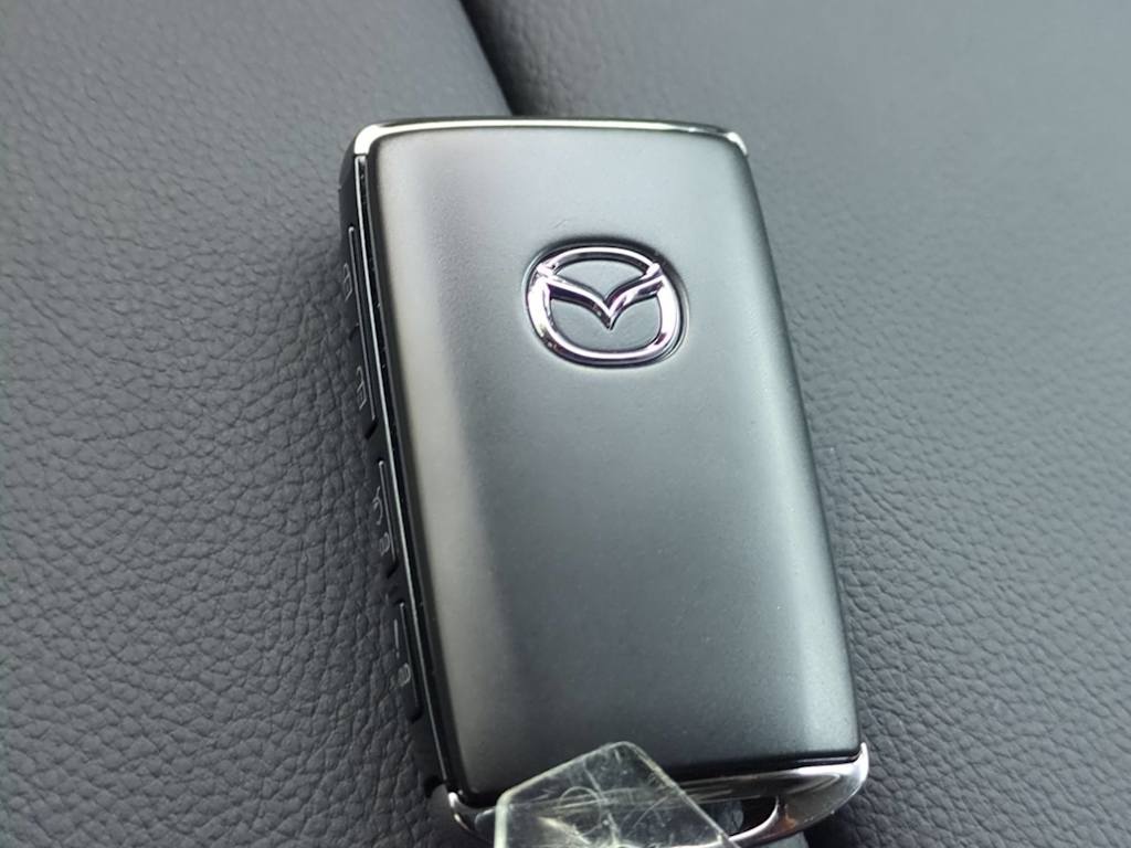Thumbnail: 2026 Mazda CX-50 - 35