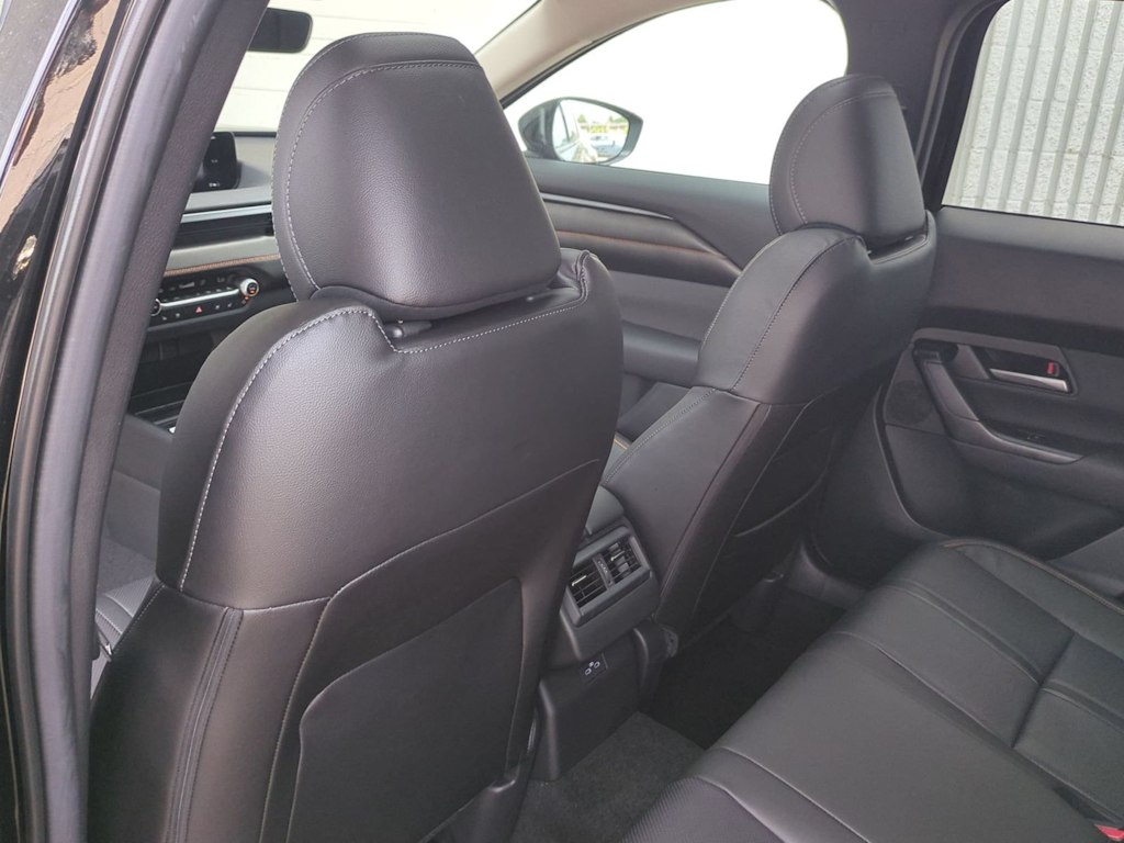 Thumbnail: 2026 Mazda CX-50 - 11