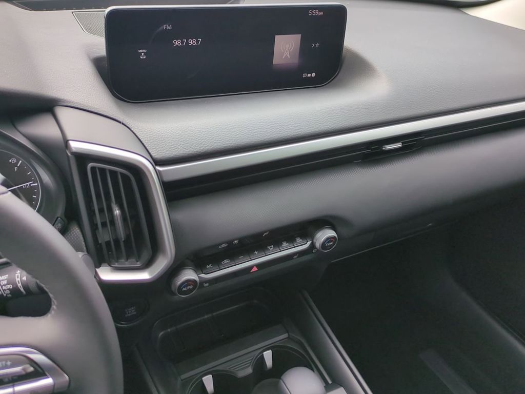 Thumbnail: 2025 Mazda CX-50 - 32