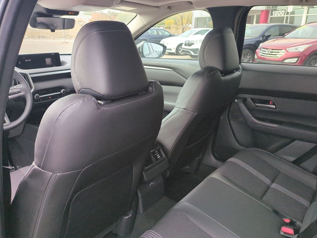 Thumbnail: 2025 Mazda CX-50 - 13