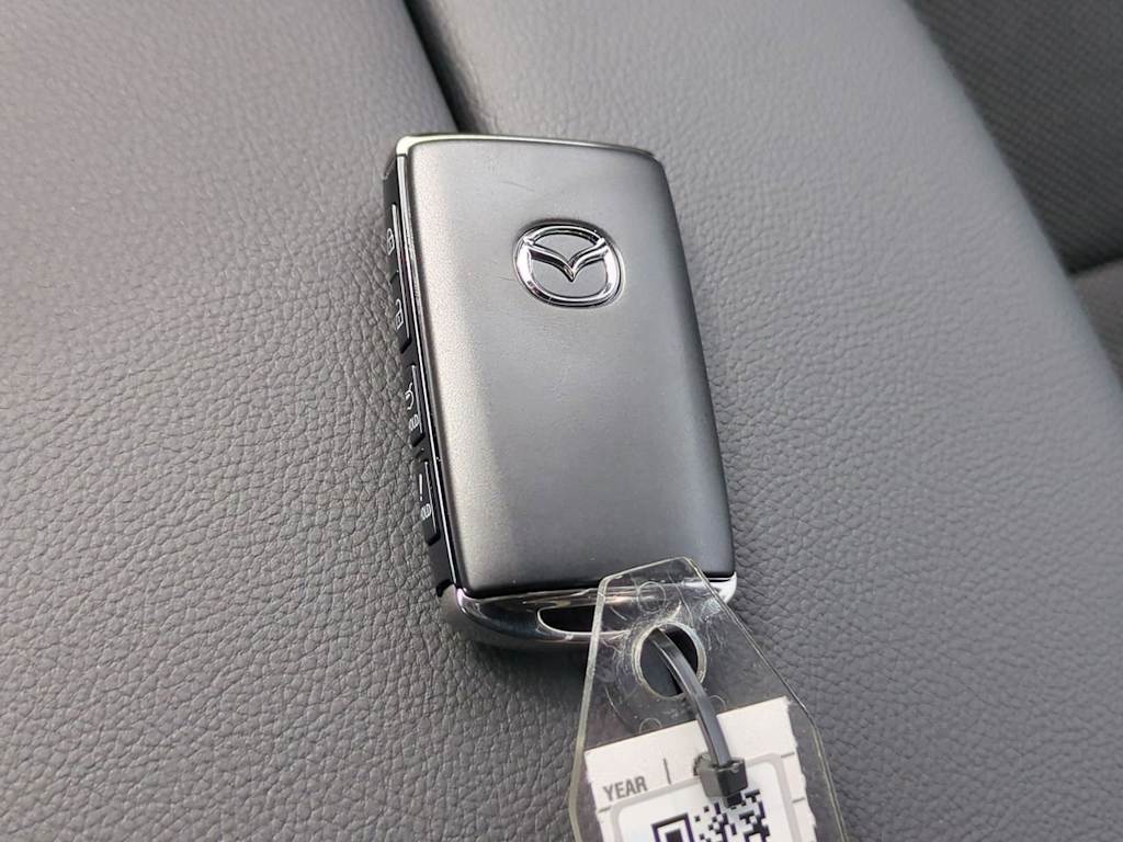 Thumbnail: 2025 Mazda CX-50 - 18