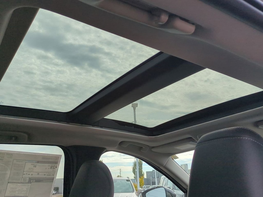 Thumbnail: 2025 Mazda CX-50 - 27