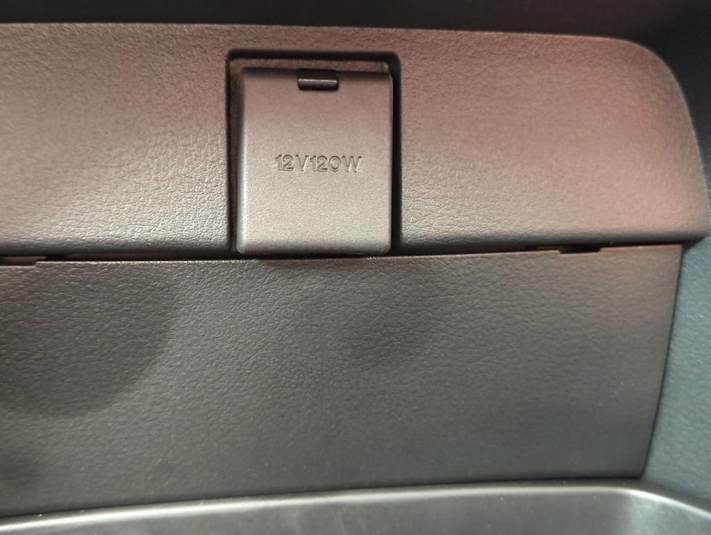 Thumbnail: 2025 Mazda CX-50 - 32