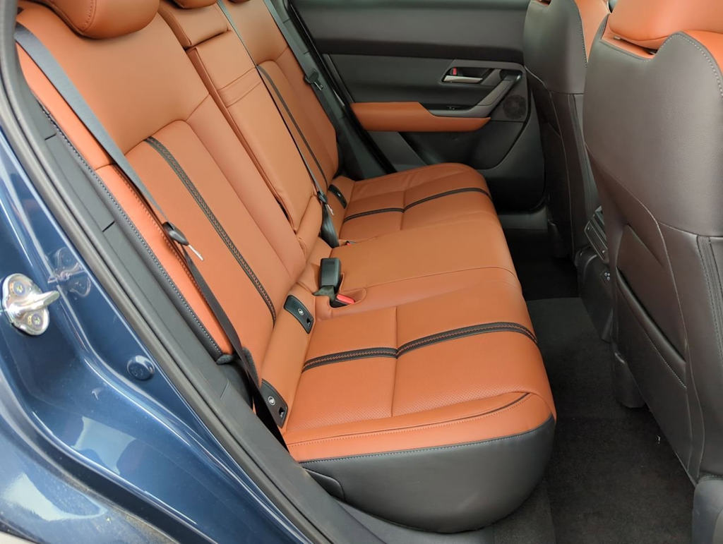 Thumbnail: 2025 Mazda CX-50 - 25