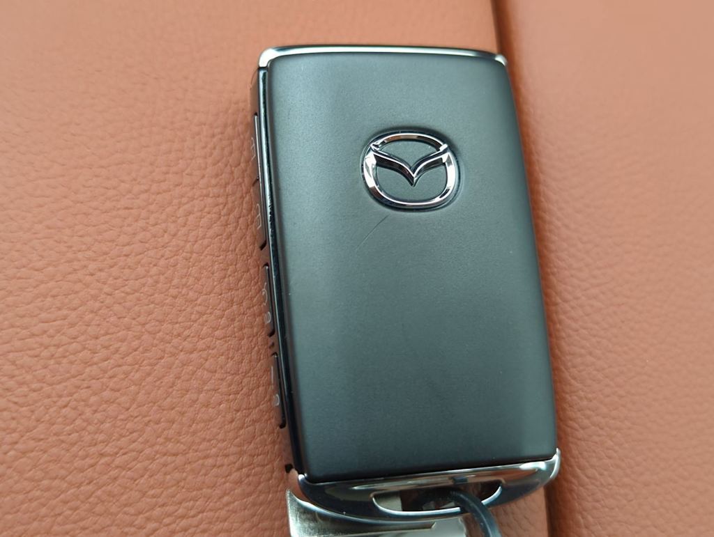 Thumbnail: 2025 Mazda CX-50 - 34