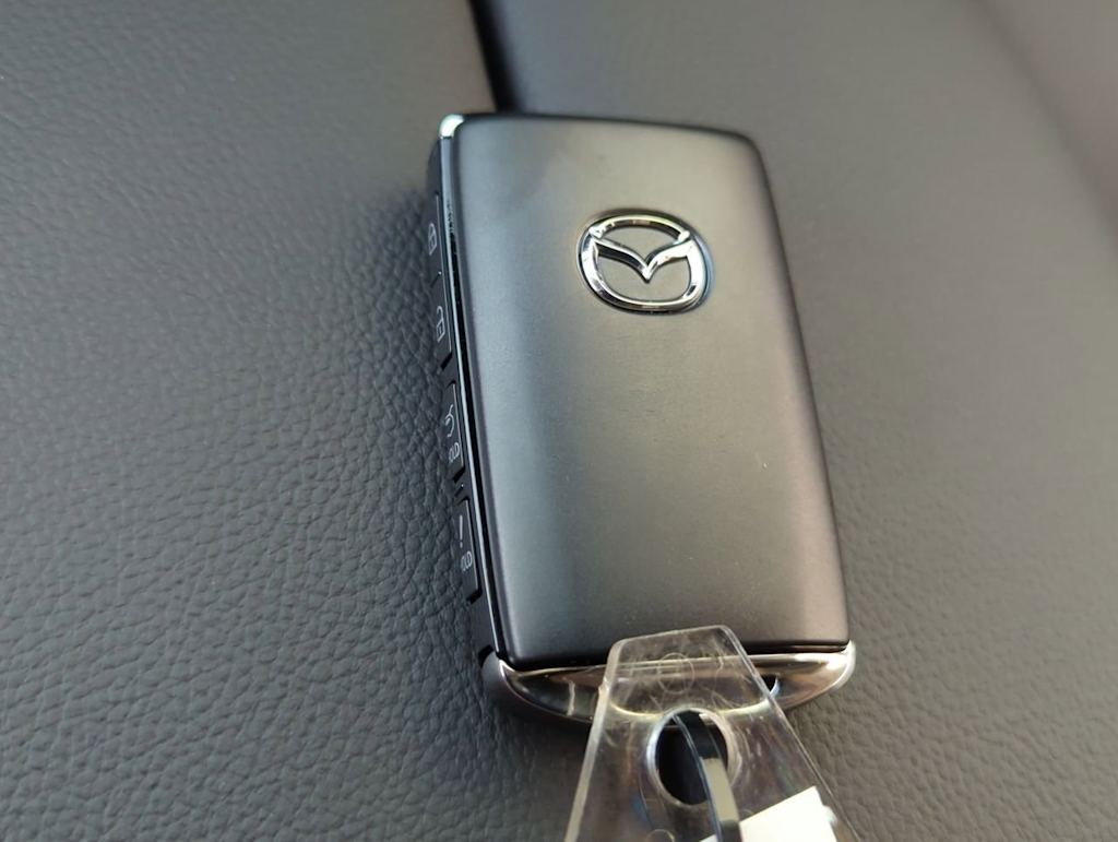 Thumbnail: 2025 Mazda CX-50 - 34