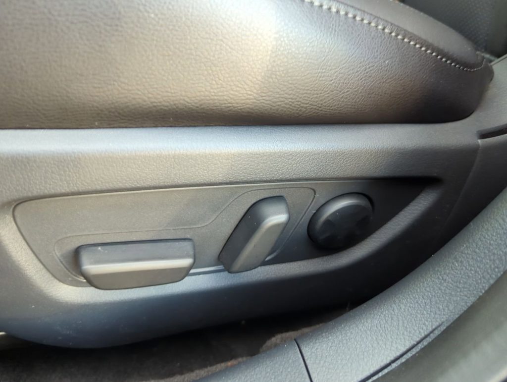 Thumbnail: 2025 Mazda CX-50 - 21