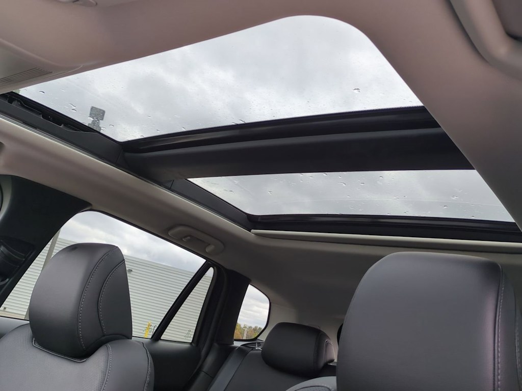 Thumbnail: 2025 Mazda CX-50 - 24