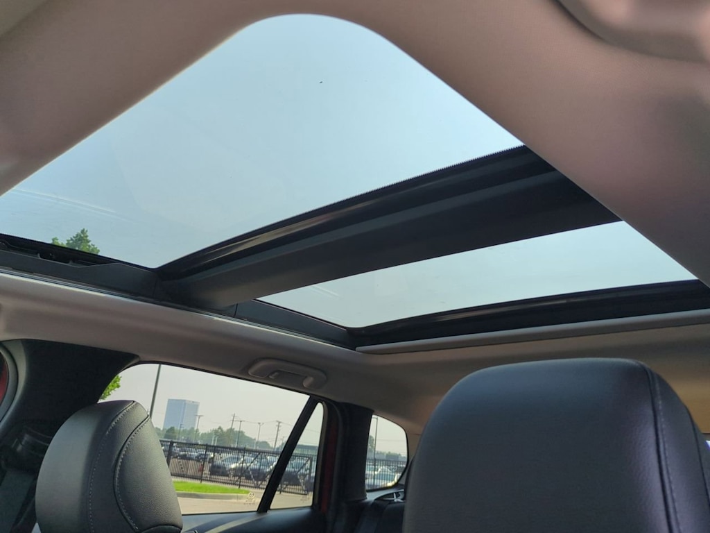 Thumbnail: 2025 Mazda CX-50 - 24