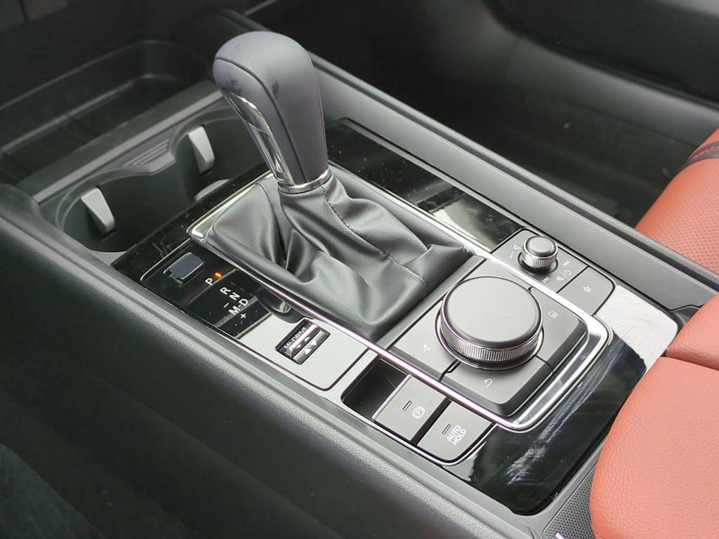 Thumbnail: 2025 Mazda CX-50 - 33