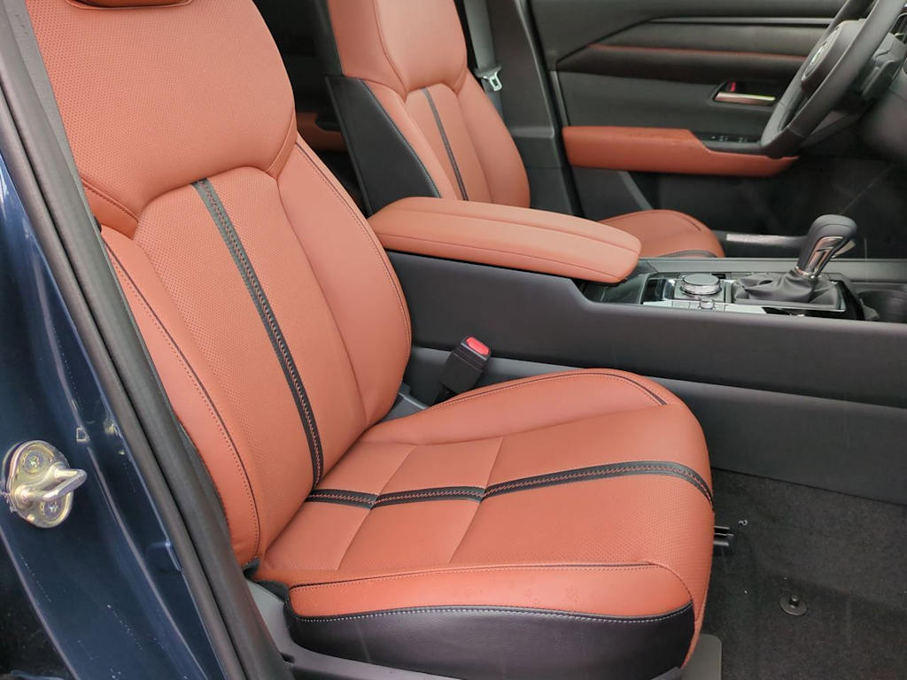 Thumbnail: 2025 Mazda CX-50 - 11