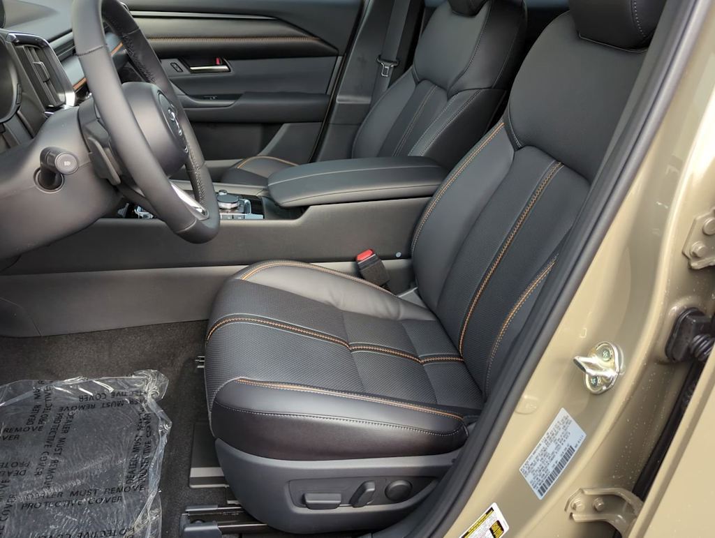 Thumbnail: 2025 Mazda CX-50 - 10