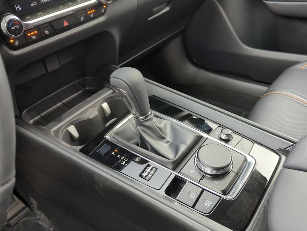 Thumbnail: 2025 Mazda CX-50 - 15