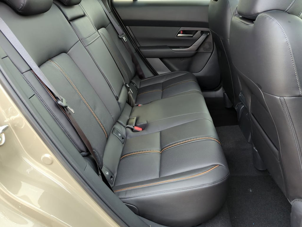 Thumbnail: 2025 Mazda CX-50 - 26