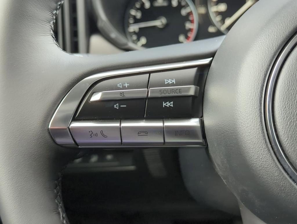 Thumbnail: 2025 Mazda CX-50 - 28