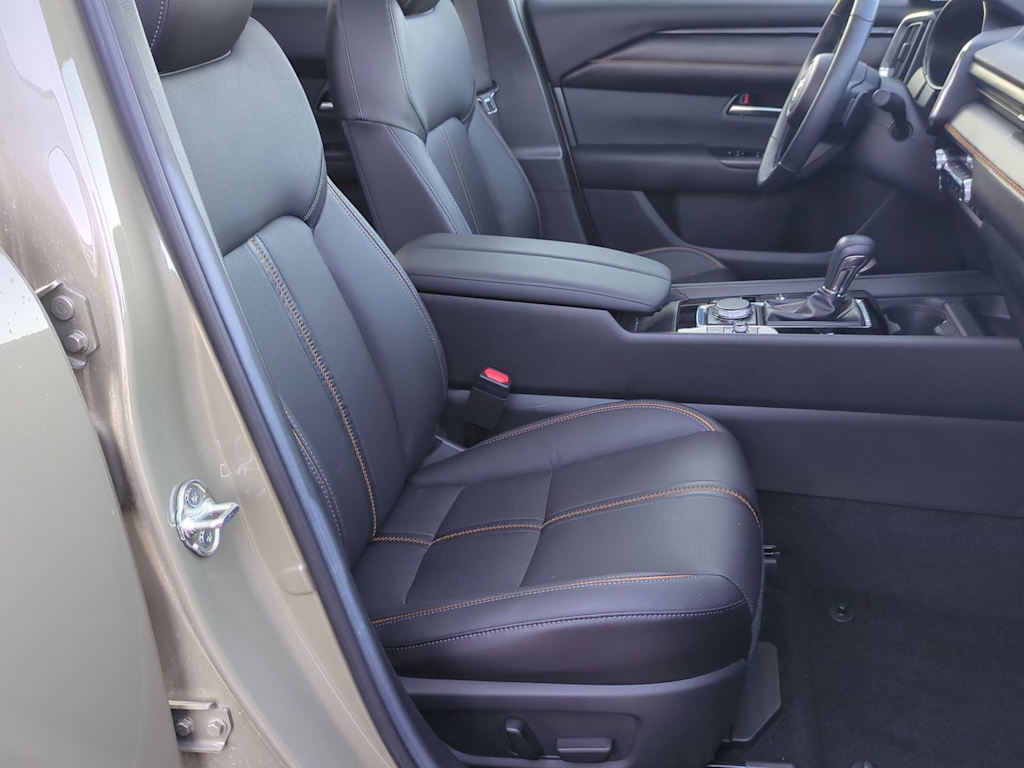 Thumbnail: 2025 Mazda CX-50 - 12