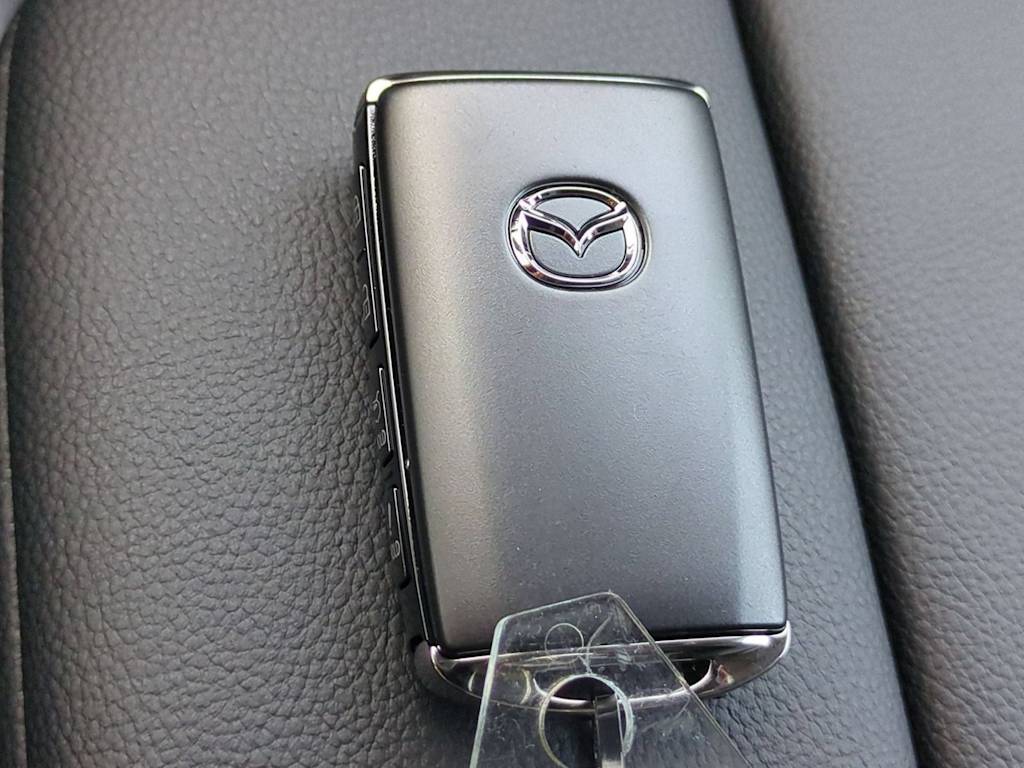 Thumbnail: 2026 Mazda CX-50 - 35