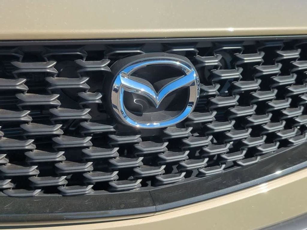 Thumbnail: 2025 Mazda CX-50 - 21