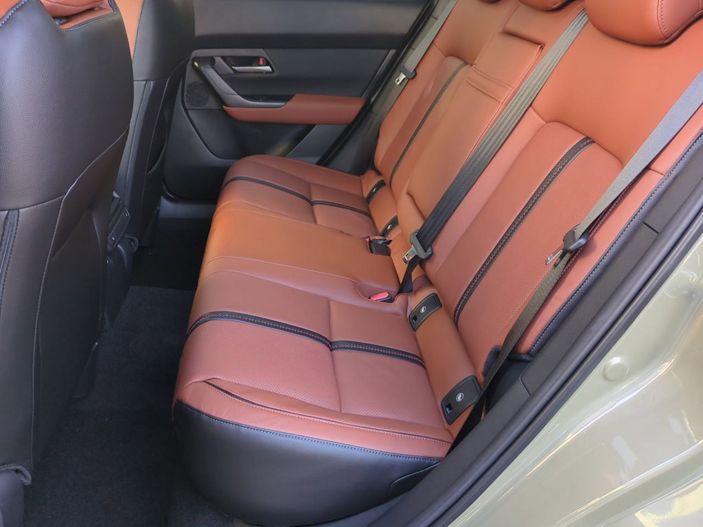 Thumbnail: 2025 Mazda CX-50 - 25