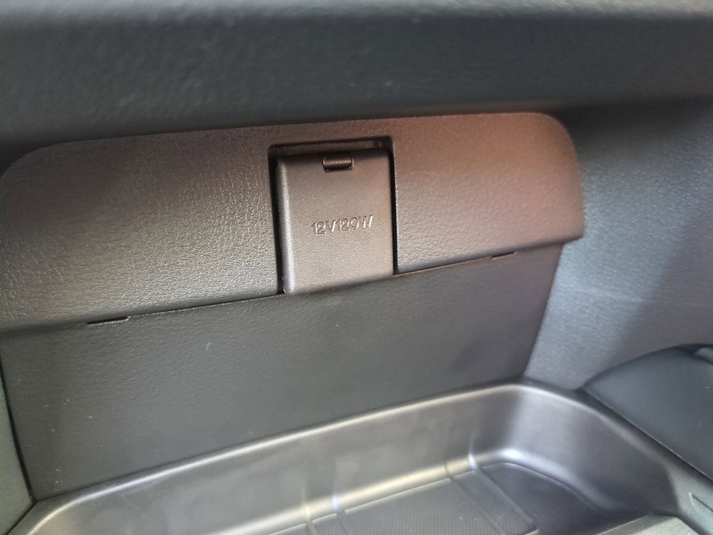 Thumbnail: 2025 Mazda CX-50 - 33