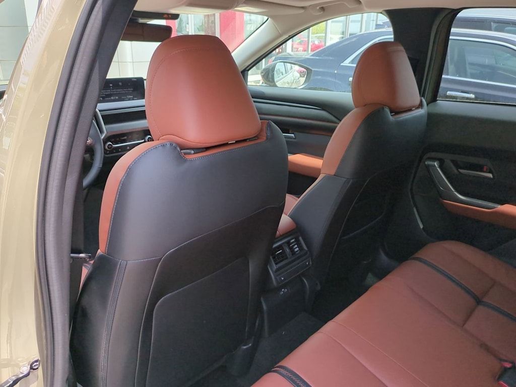 Thumbnail: 2025 Mazda CX-50 - 13