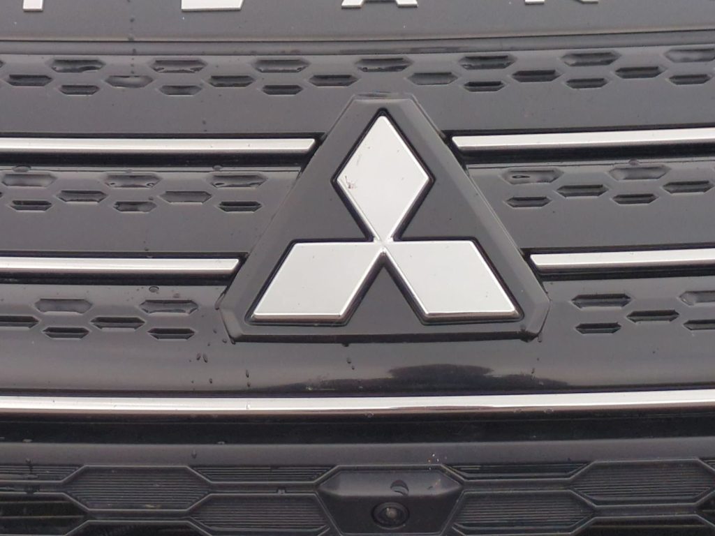 Thumbnail: 2022 Mitsubishi Outlander - 7