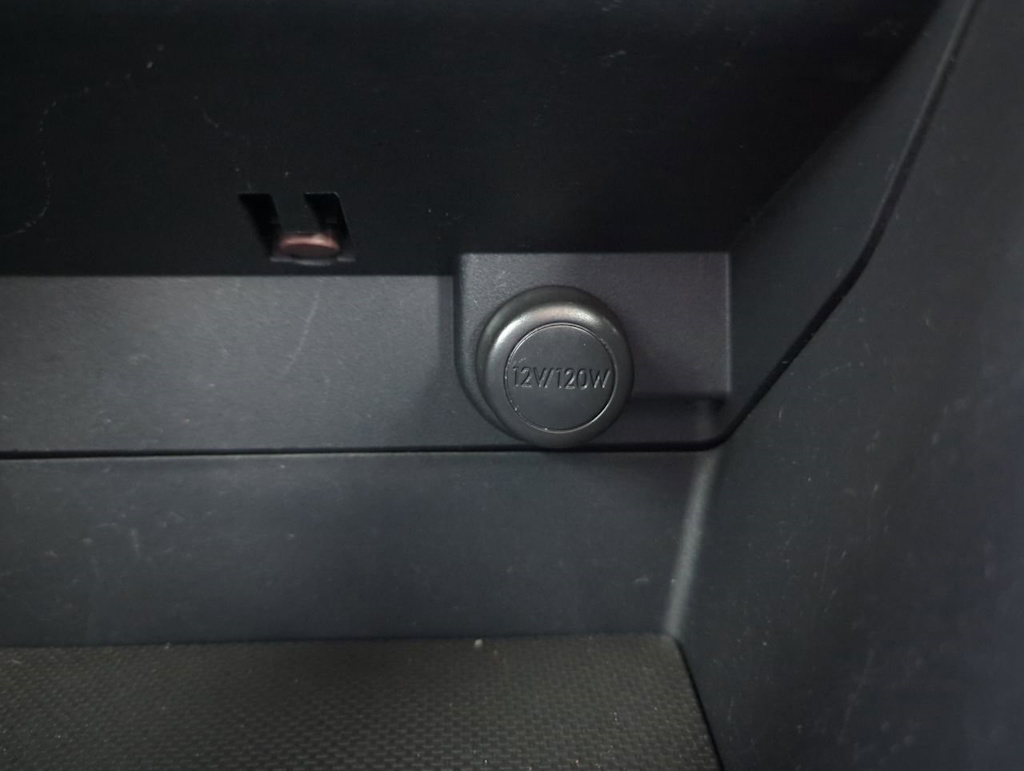 2016 Subaru Crosstrek Premium 32
