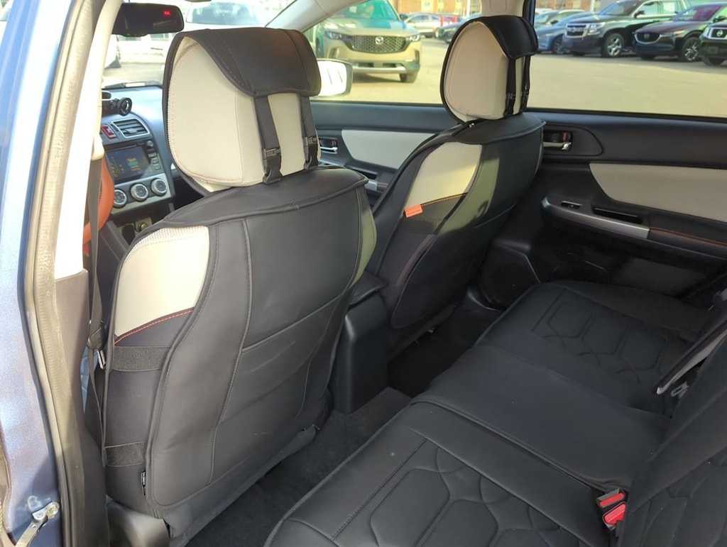2016 Subaru Crosstrek Premium 12
