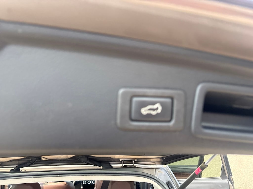 Thumbnail: 2017 Subaru Forester - 23