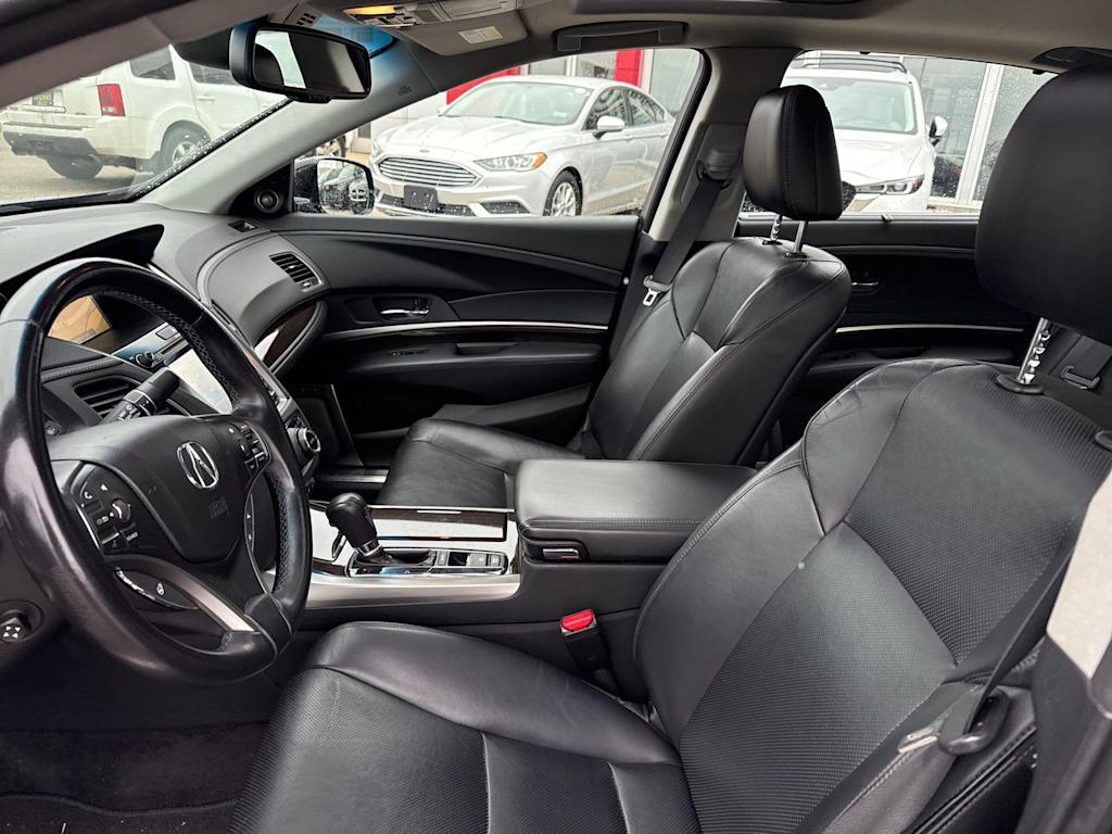 Thumbnail: 2017 Acura RLX - 9