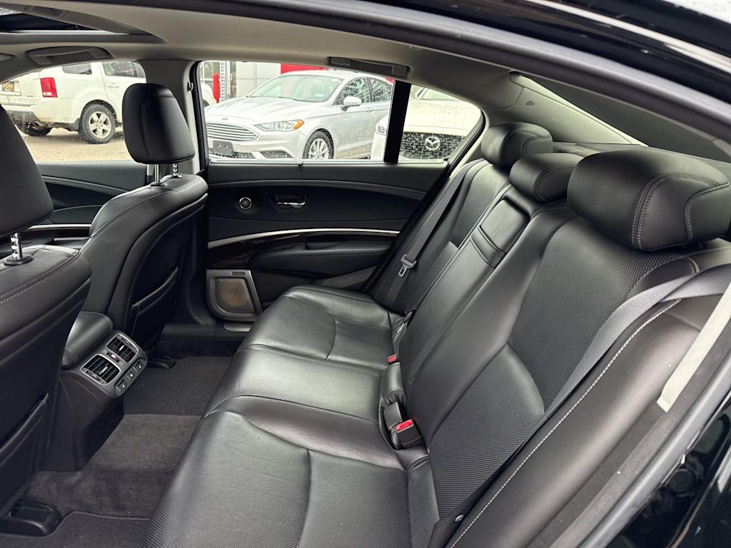 Thumbnail: 2017 Acura RLX - 11