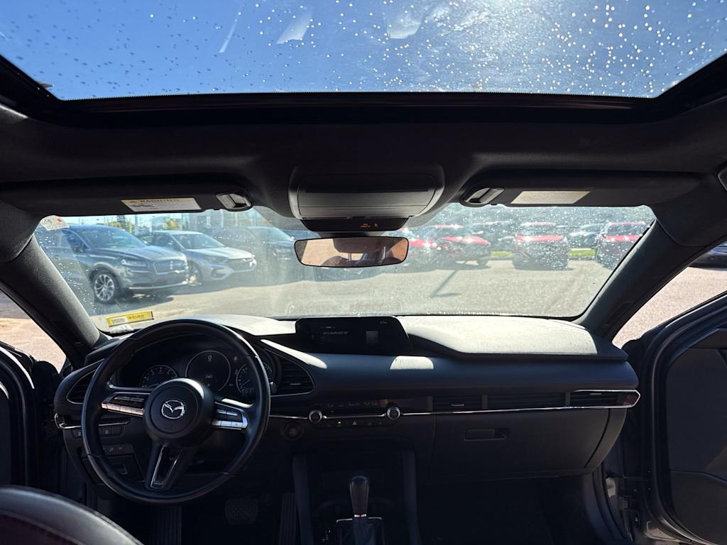 Thumbnail: 2023 Mazda Mazda3 - 2