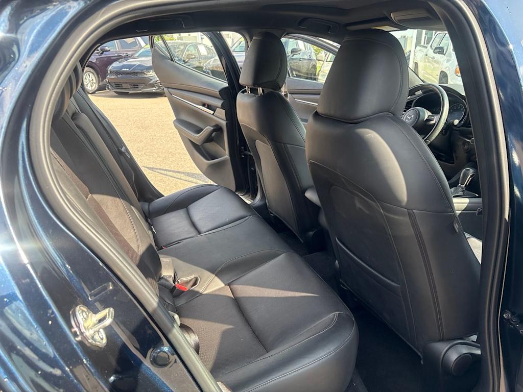 Thumbnail: 2019 Mazda Mazda3 - 22