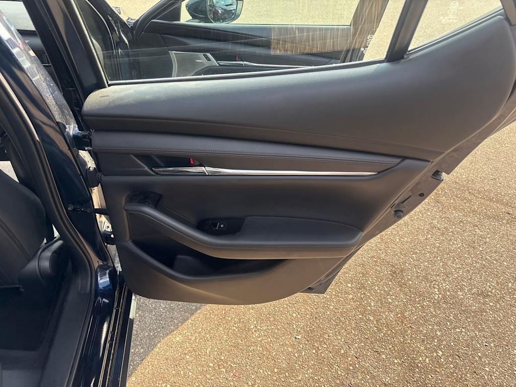 Thumbnail: 2019 Mazda Mazda3 - 23