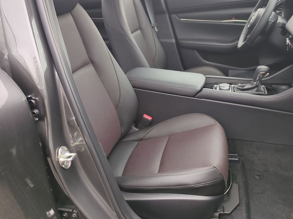 Thumbnail: 2026 Mazda Mazda3 - 28